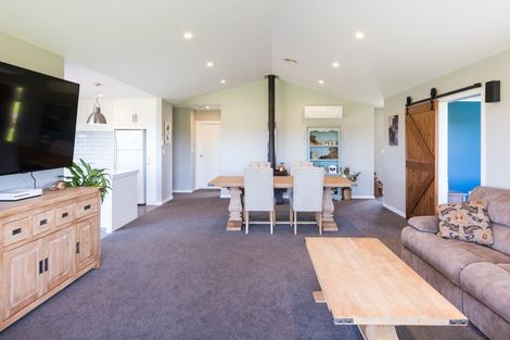 Photo of property in 467 Lees Road, Feilding, 4775