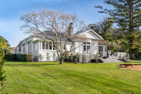 Photo of property in 33 Wairere Road, Belmont, Lower Hutt, 5010