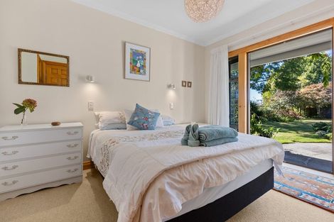 Photo of property in 12a Tamati Place, Merrilands, New Plymouth, 4312