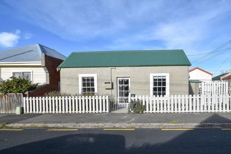 Photo of property in 61 Oxford Street, South Dunedin, Dunedin, 9012