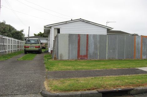 Photo of property in 3 Hinau Road, Mangere Bridge, Auckland, 2022