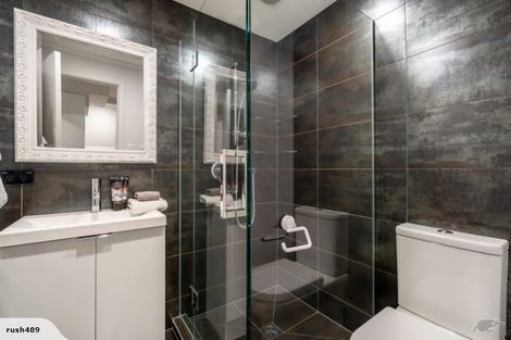 Photo of property in 2/19 Harley Road, Takapuna, Auckland, 0622