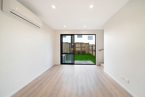 Photo of property in 13 Clay Works Lane, New Lynn, 0600
