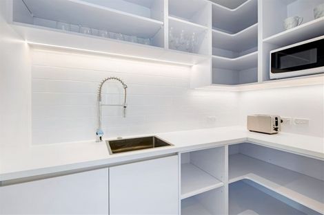 Photo of property in 122d Matipo Road, Te Atatu Peninsula, Auckland, 0610