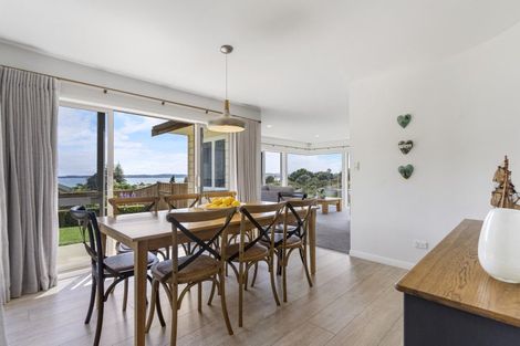 Photo of property in 16 Omana Heights Drive, Maraetai, Auckland, 2018