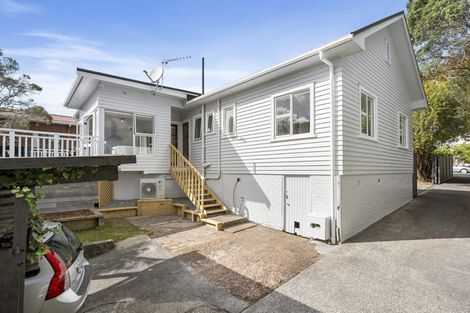Photo of property in 2/159 Mokoia Road, Birkenhead, Auckland, 0626