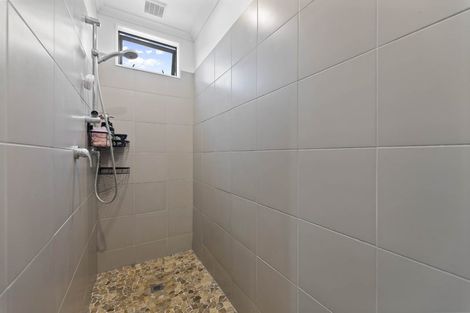 Photo of property in 29 Glen Mohr, Acacia Bay, Taupo, 3385