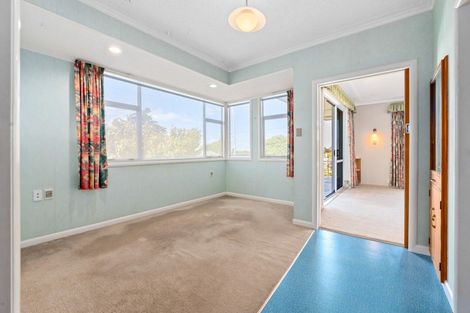 Photo of property in 42 Forest Lake Road, Forest Lake, Hamilton, 3200