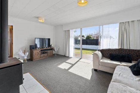 Photo of property in 24 Joanne Crescent, Pukehangi, Rotorua, 3015