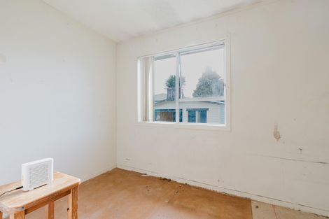 Photo of property in 20a Livingstone Avenue, Nawton, Hamilton, 3200