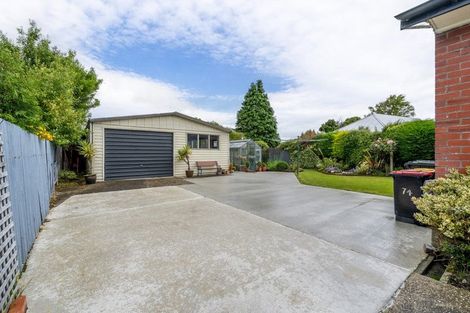 Photo of property in 74 Conway Crescent, Glengarry, Invercargill, 9810