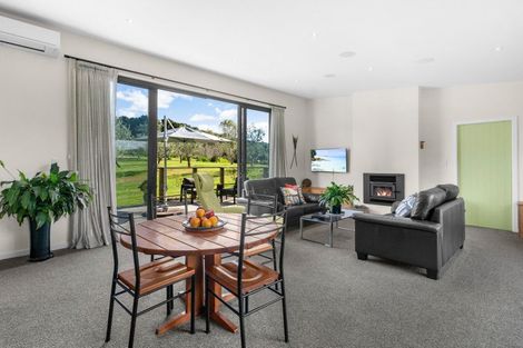 Photo of property in 35 Poplar Glade, Mangawhai, Kaiwaka, 0573
