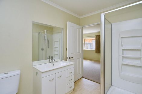 Photo of property in 3 Reeves Road, Rangiora, 7400