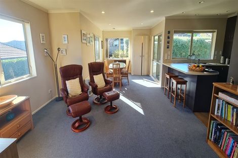 Photo of property in 98 Regent Drive, Paraparaumu Beach, Paraparaumu, 5032