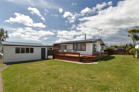 Photo of property in 36 Neri Crescent, Pomare, Rotorua, 3015