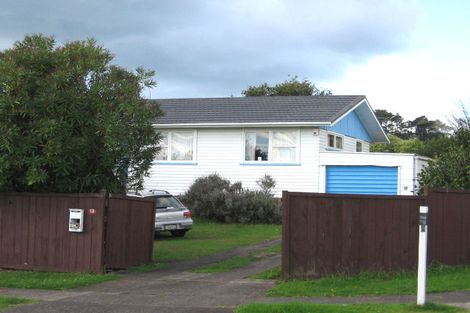 Photo of property in 13 Wycherley Drive, Bucklands Beach, Auckland, 2014