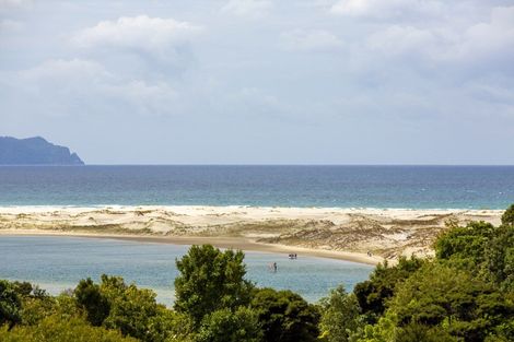 Photo of property in 64 Cheviot Street, Mangawhai Heads, Mangawhai, 0505