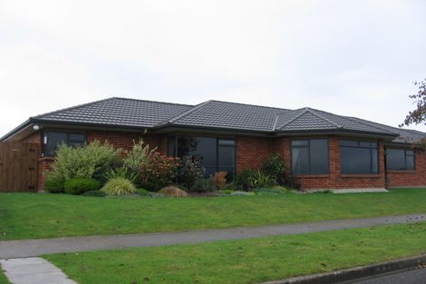 Photo of property in 129 Schnell Drive, Kelvin Grove, Palmerston North, 4414