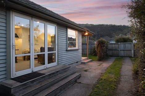 Photo of property in 11 Van Asch Street, Sumner, Christchurch, 8081