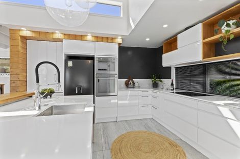 Photo of property in 51a Mandalay Terrace, Khandallah, Wellington, 6035