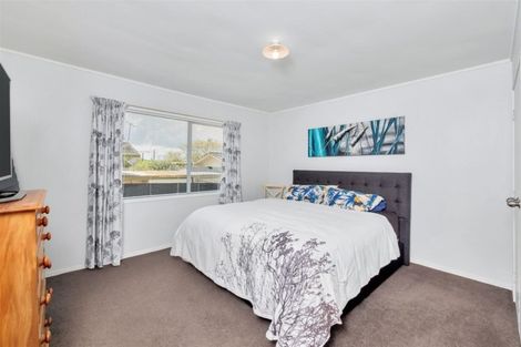 Photo of property in 1/6 Putney Place, Ranui, Auckland, 0612