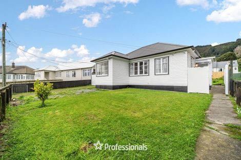 Photo of property in 11 Toomath Street, Naenae, Lower Hutt, 5011
