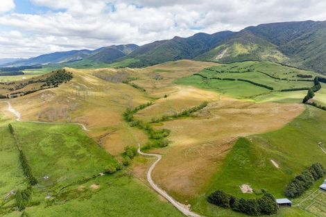 Photo of property in 463 Gull Flat Road, Kereru, Hastings, 4171