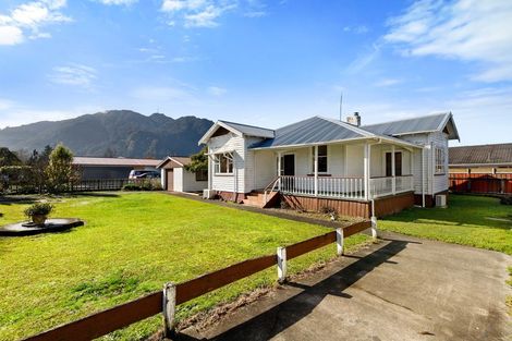 Photo of property in 83 Kenrick Street, Te Aroha, 3320