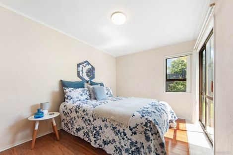 Photo of property in 153 Wiseley Road, West Harbour, Auckland, 0618