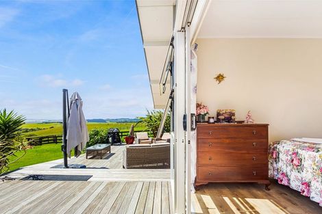 Photo of property in 79 Fuller Road, South Head, Helensville, 0874