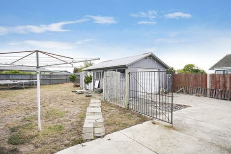 Photo of property in 11 Esk Place, Aranui, Christchurch, 8061