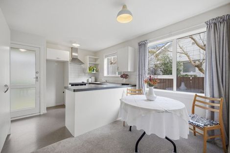 Photo of property in 1/31 Truro Street, Sumner, Christchurch, 8081