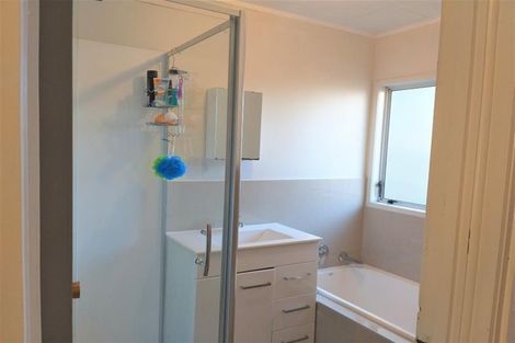 Photo of property in 11 Selago Place, Manurewa, Auckland, 2102