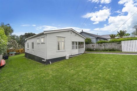 Photo of property in 28 Egremont Street, Belmont, Auckland, 0622