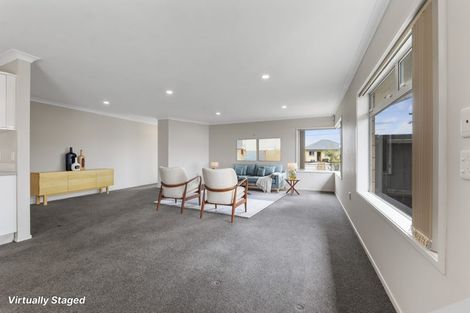 Photo of property in 379 Carrington Street, Upper Vogeltown, New Plymouth, 4310