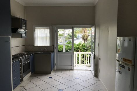 Photo of property in 16a Thompson Street, Mount Cook, Wellington, 6011