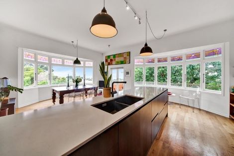 Photo of property in 533 Devon Street West, Blagdon, New Plymouth, 4310