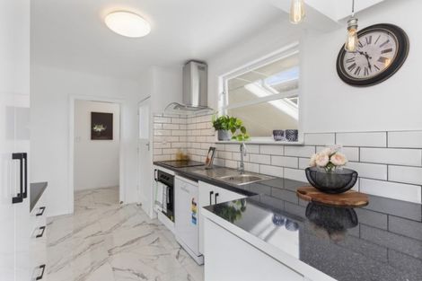 Photo of property in 42 Kashmir Avenue, Clouston Park, Upper Hutt, 5018