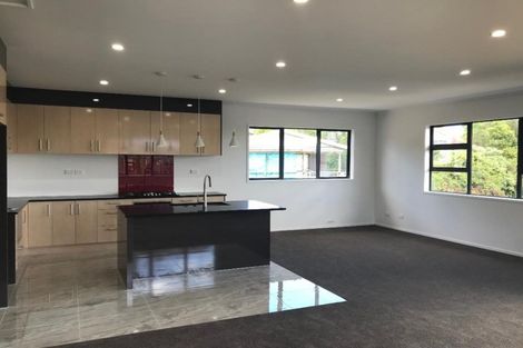 Photo of property in 10 Arataki Way, Glen Eden, Auckland, 0602