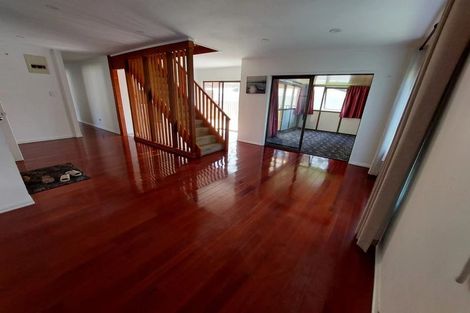 Photo of property in 40 Tudor Road, Henderson, Auckland, 0610
