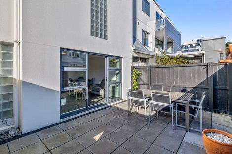 Photo of property in 4 Exeter Street, Merivale, Christchurch, 8014