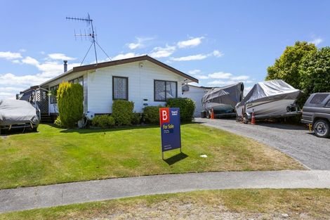 Photo of property in 15 Tobin Place, Richmond Heights, Taupo, 3330