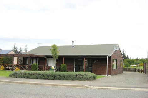 Photo of property in 23 Saint James Avenue, Hanmer Springs, 7334