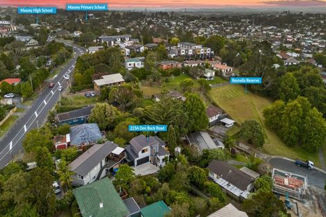 Photo of property in 223a Don Buck Road, Massey, Auckland, 0614