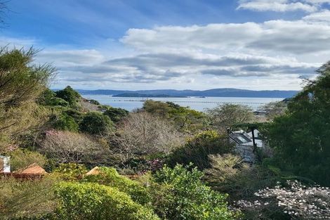 Photo of property in 7 Francis Bell Grove, Lowry Bay, Lower Hutt, 5013