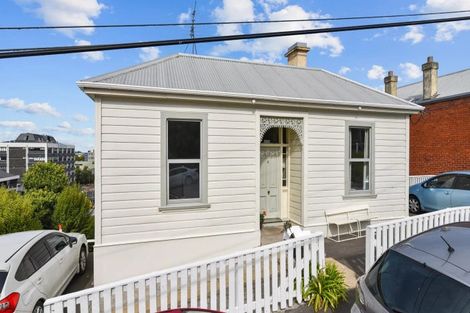 Photo of property in 142 Saint David Street, North Dunedin, Dunedin, 9016