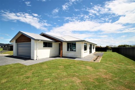 Photo of property in 6 Aviation Lane, Mosgiel, 9024