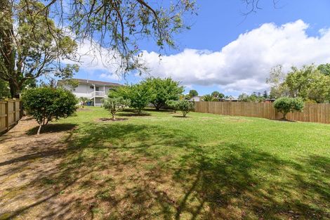 Photo of property in 106 Borich Road, Sunnyvale, Auckland, 0612
