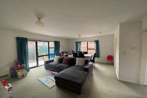 Photo of property in 2/37 Bauchop Road, Waterloo, Lower Hutt, 5011