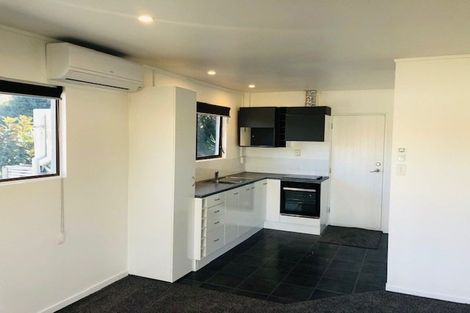 Photo of property in 1/43 Seaton Road, Murrays Bay, Auckland, 0630